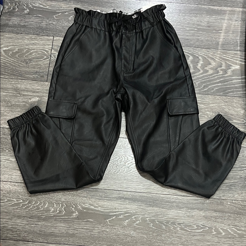 KanCan young Men's Black Cargo Pants